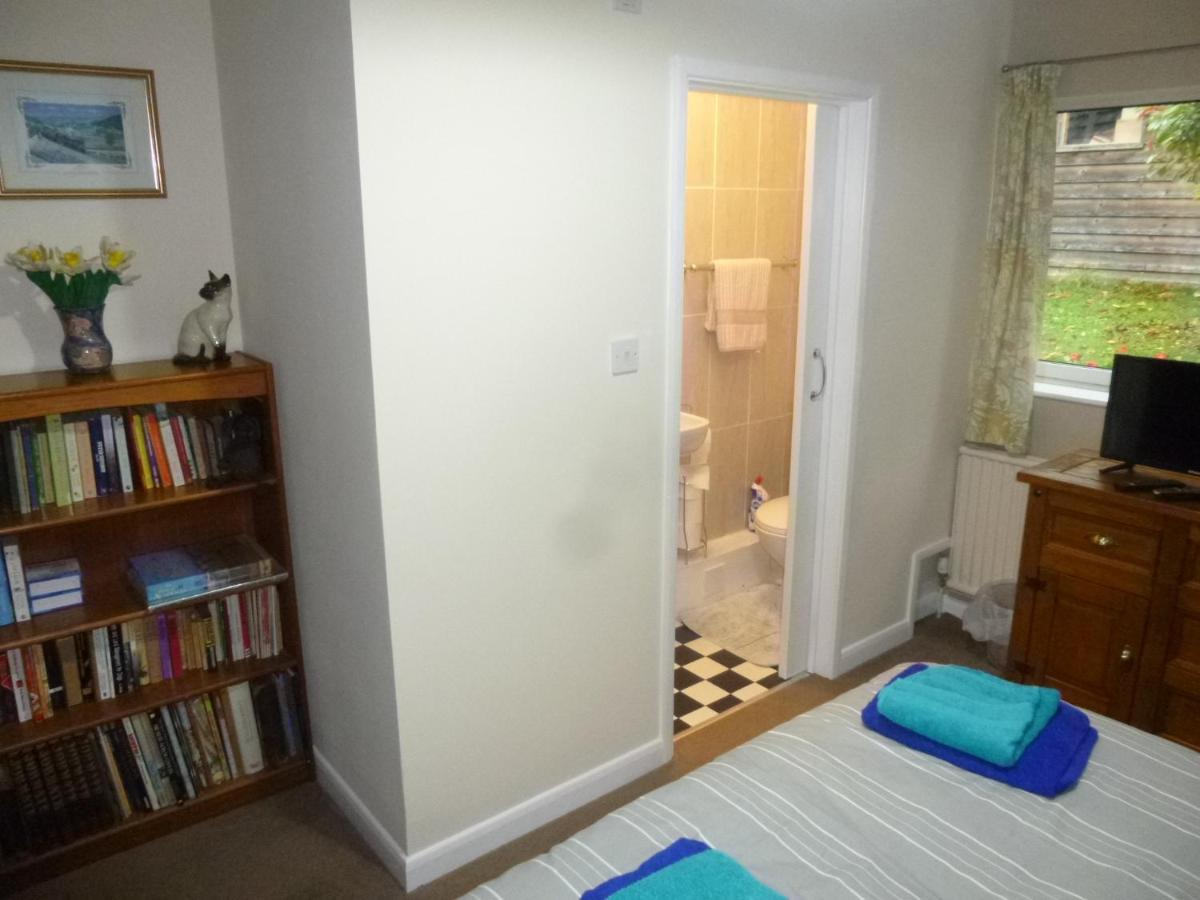 The Garden House B&B Knighton  Bagian luar foto
